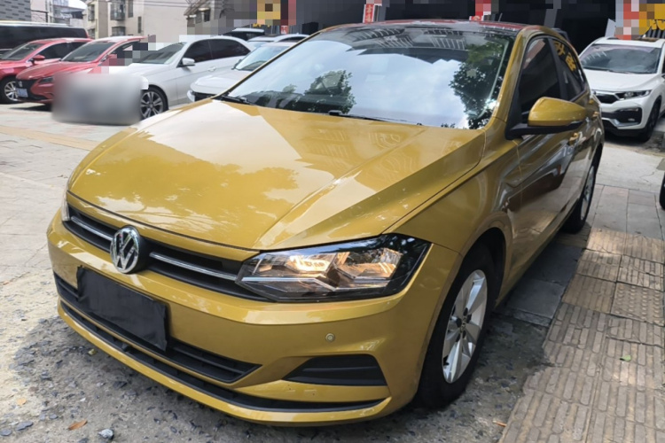 Volkswagen Polo 2020 car image #2