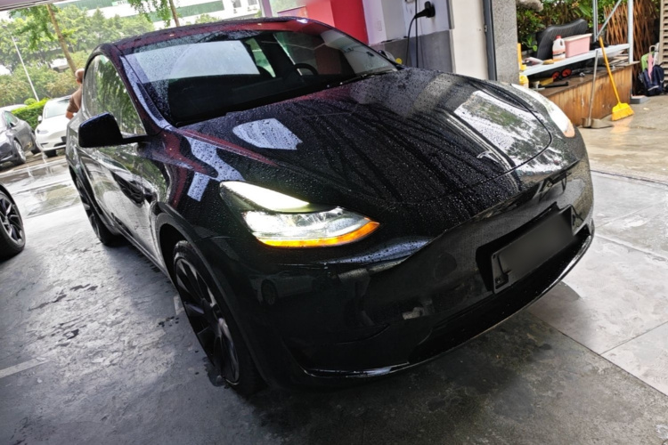 Tesla Model Y 2022 #4 Tesla Model Y 2022 car image #4