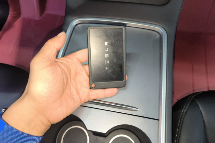 Tesla Model 3 2023 #9 Tesla Model 3 2023 immagine di auto #9