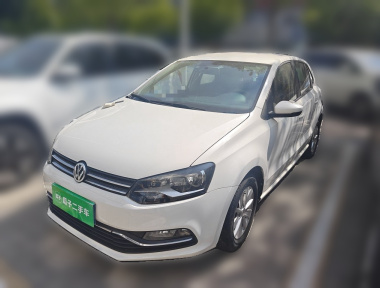 Volkswagen Polo 2015 Volkswagen Polo 2015 car image