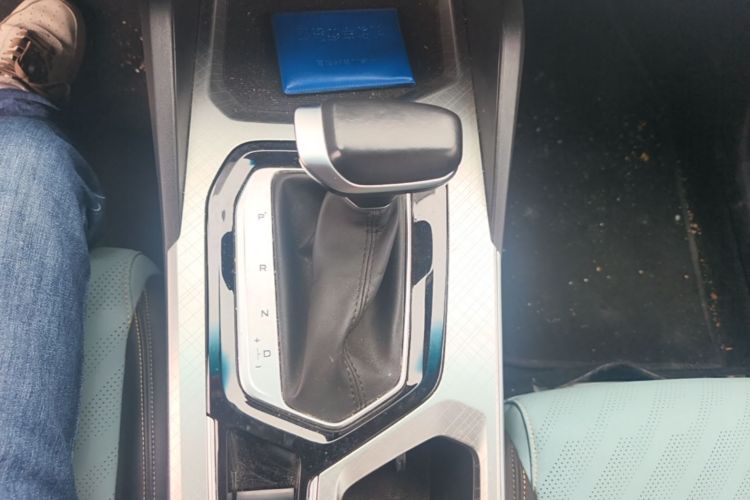 GEELY Emgrand L 2022 car image #18