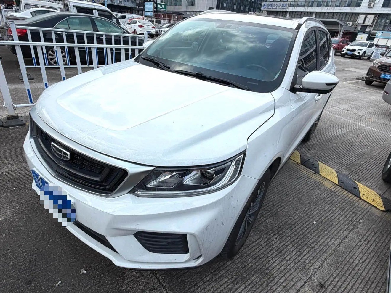 GEELY Vision X6 2020 GEELY Vision X6 2020 car image