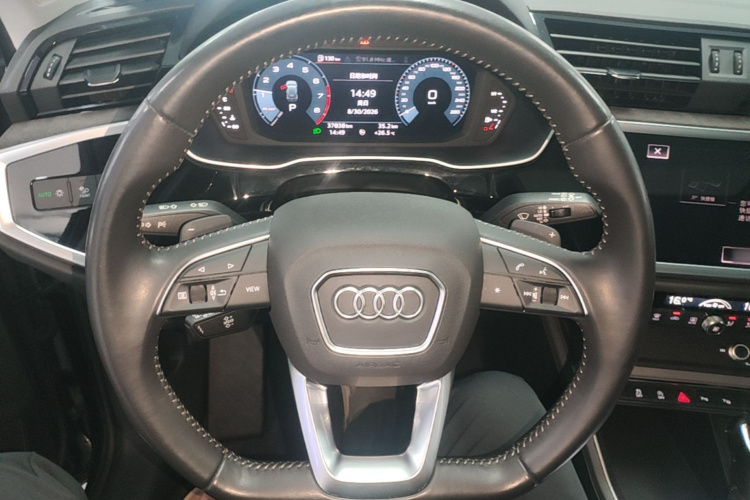 Audi Q3 2021 #11 Audi Q3 2021 car image #11