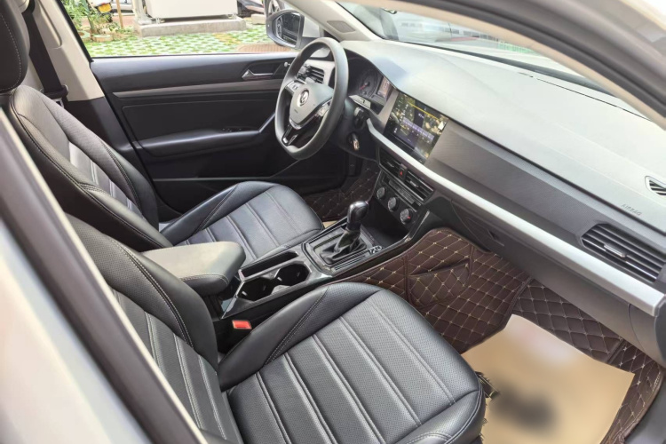 Volkswagen Lavida 2021 car image #13