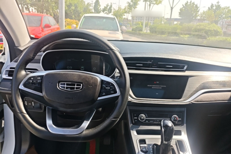 GEELY Emgrand 2021 #10 GEELY Emgrand 2021 car image #10