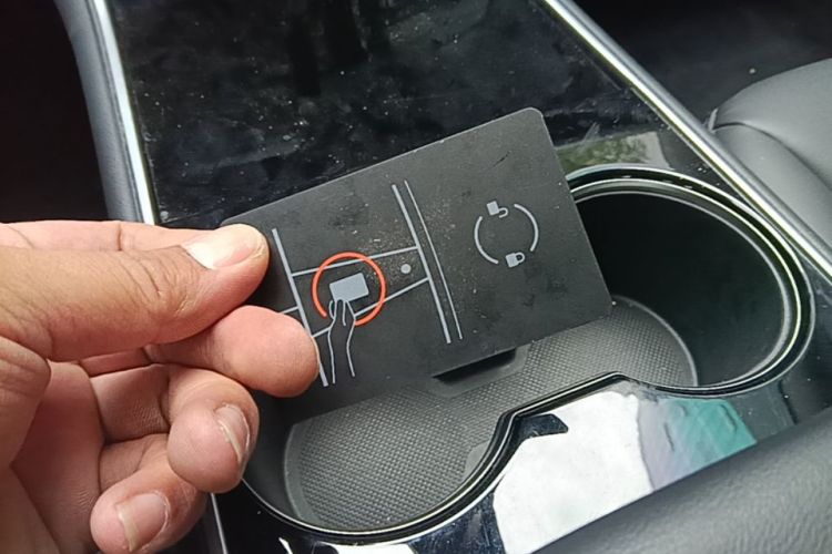 Tesla Model 3 2020 #9 Tesla Model 3 2020 car image #9