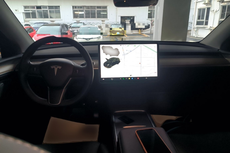 Tesla Model Y 2021 #10 Tesla Model Y 2021 car image #10