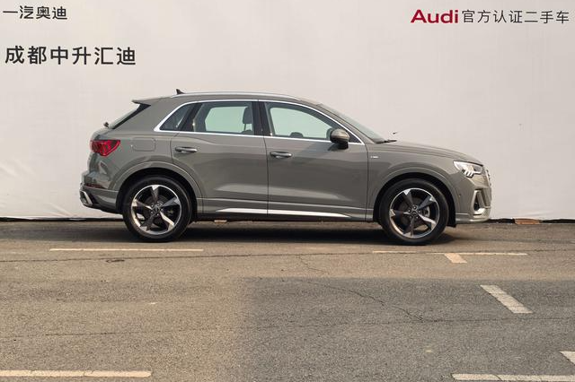 Audi Q3 2023 #3 Audi Q3 2023 car image #3