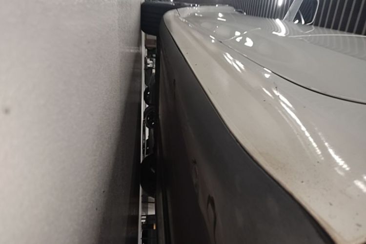 Tesla Model 3 2020 car image #24