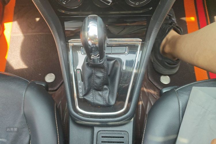 Volkswagen Bora 2017 immagine di auto #16