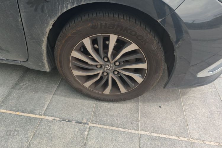 Toyota Corolla 2016 #9 Toyota Corolla 2016 car image #9
