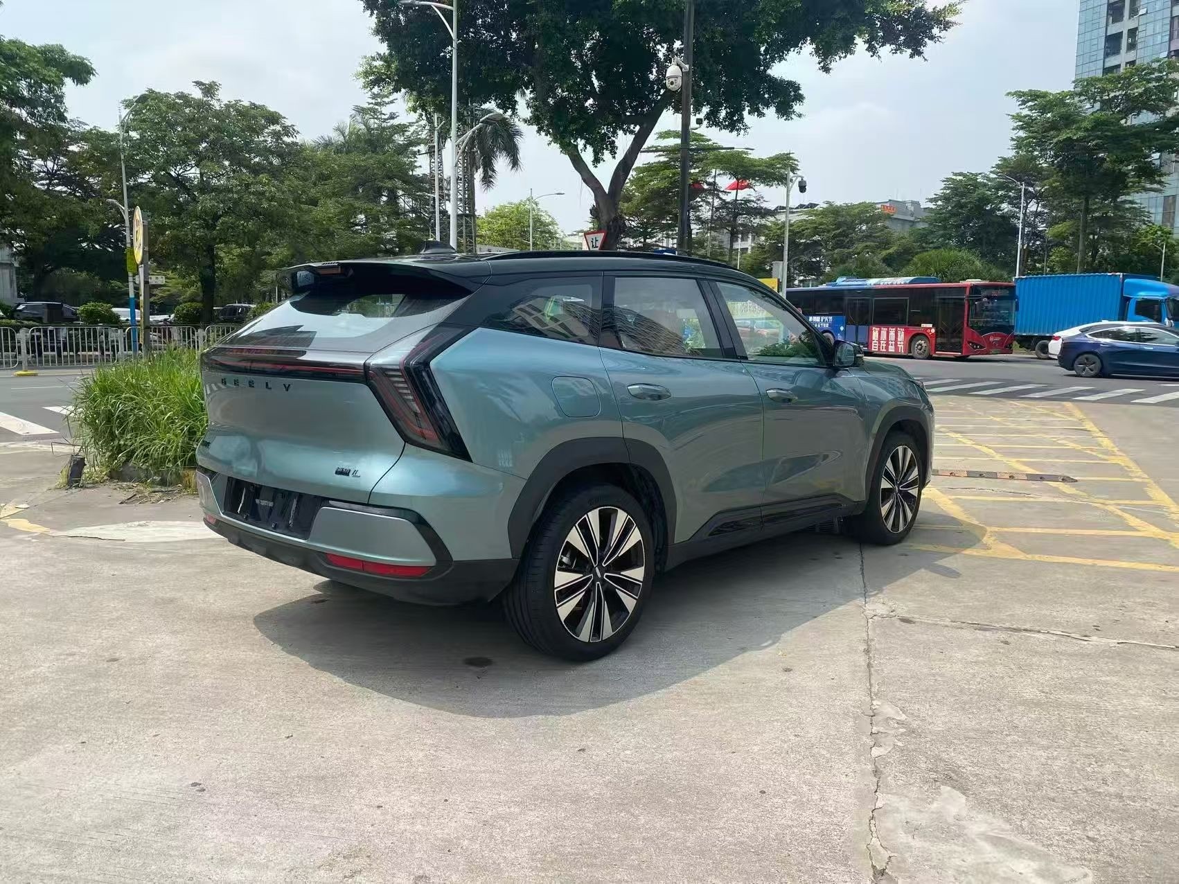 GEELY Boyue L 2026 #2 GEELY Boyue L 2026 изображение автомобиля #2