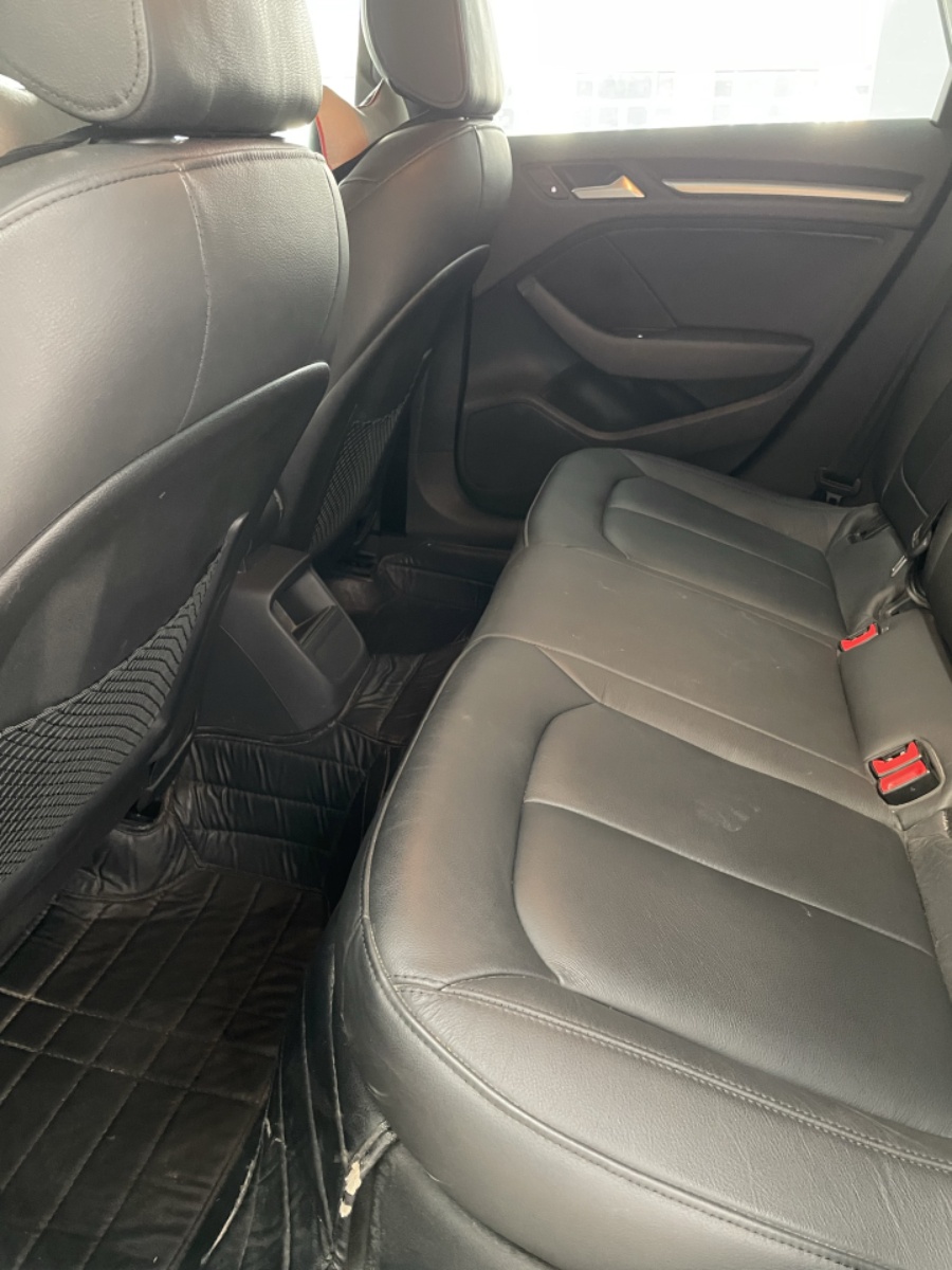 Audi A3 2018 car image #6
