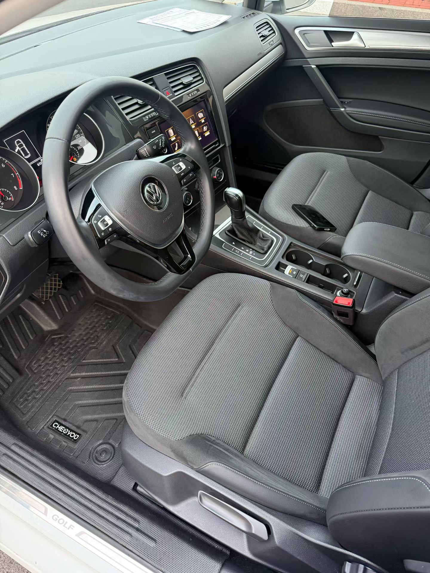 Volkswagen Golf 2019 imagen de coche #8