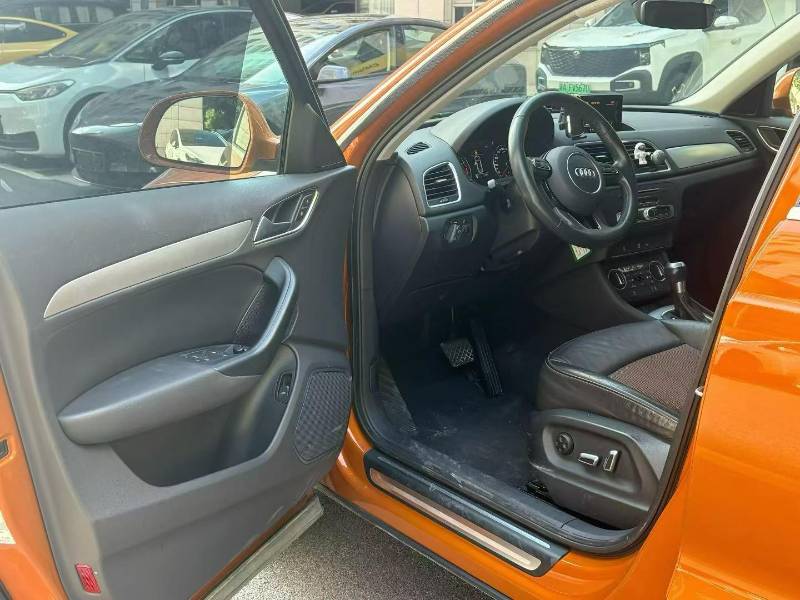 Audi Q3 2018 #4 Audi Q3 2018 car image #4