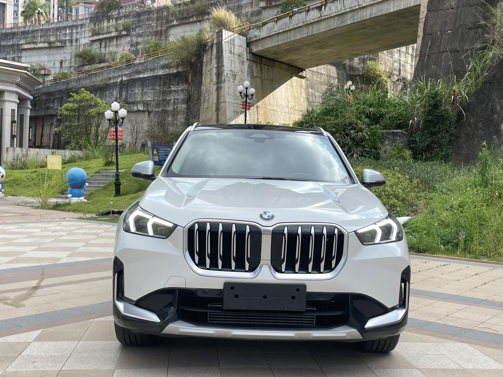 BMW X1 2023 #2 BMW X1 2023 car image #2
