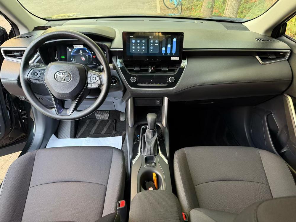 Toyota Corolla Cross 2024 #6 Toyota Corolla Cross 2024 car image #6