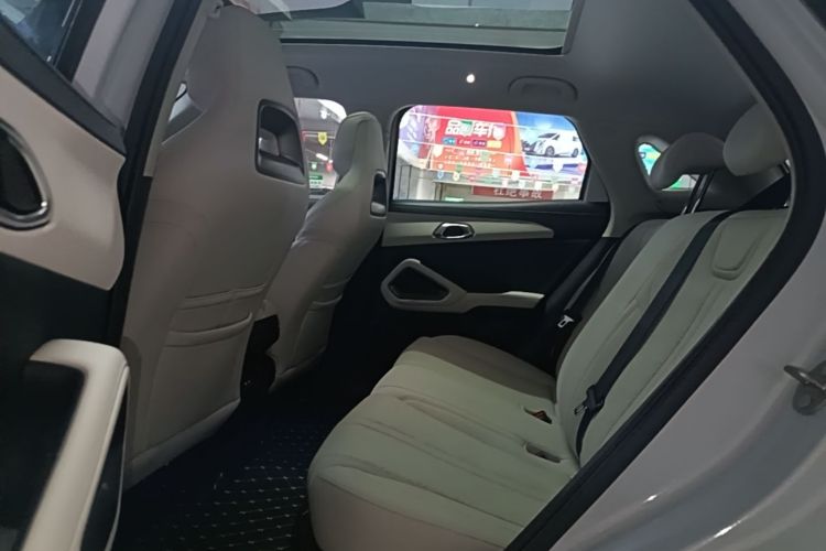 BYD YuanUP 2024 #17 BYD YuanUP 2024 car image #17