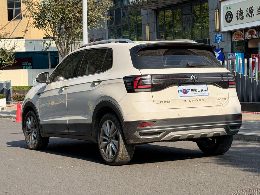 Volkswagen T-Cross 2022 car image #4