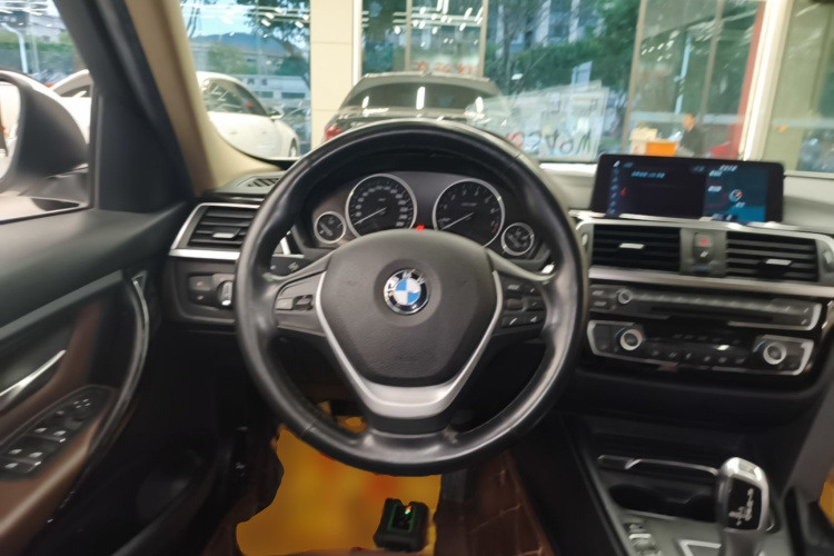 BMW 3 Series 2019 #15 BMW 3 Series 2019 изображение автомобиля #15
