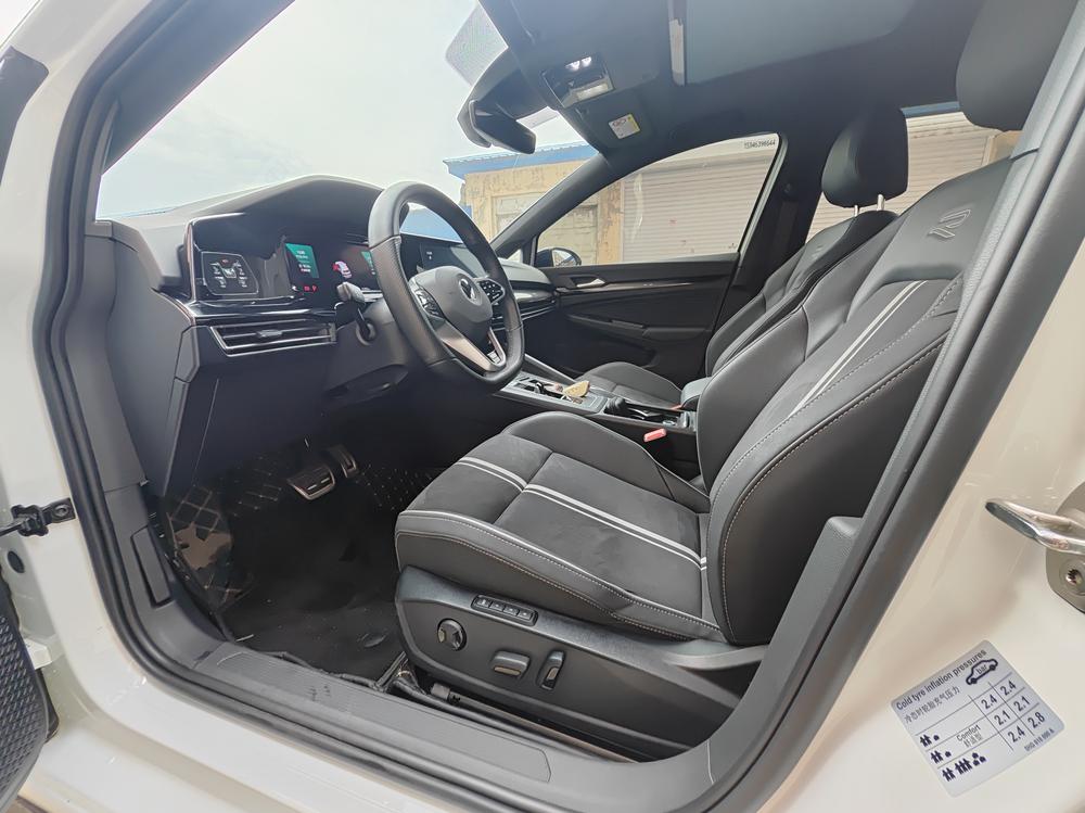 Volkswagen Golf 2022 #19 Volkswagen Golf 2022 صورة سيارة #19