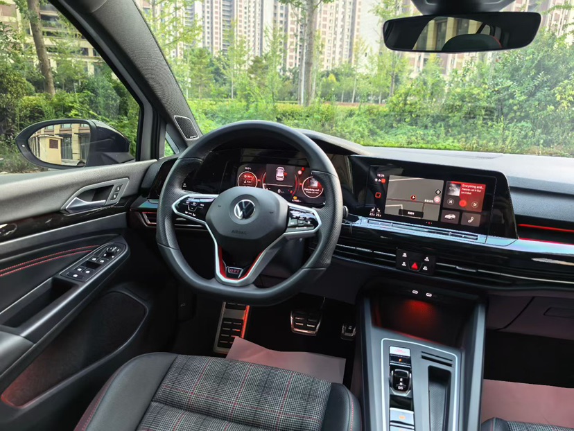 Volkswagen GolfGTI 2023 car image #9