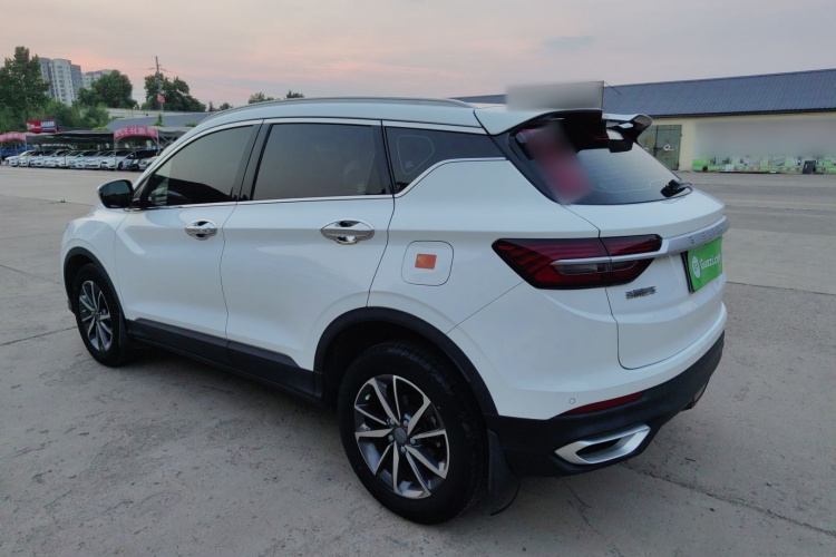 GEELY Coolray 2021 #10 GEELY Coolray 2021 car image #10