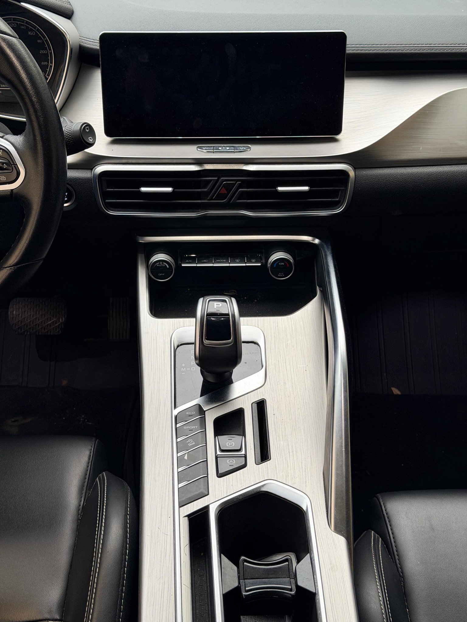 GEELY Coolray 2019 #4 GEELY Coolray 2019 car image #4