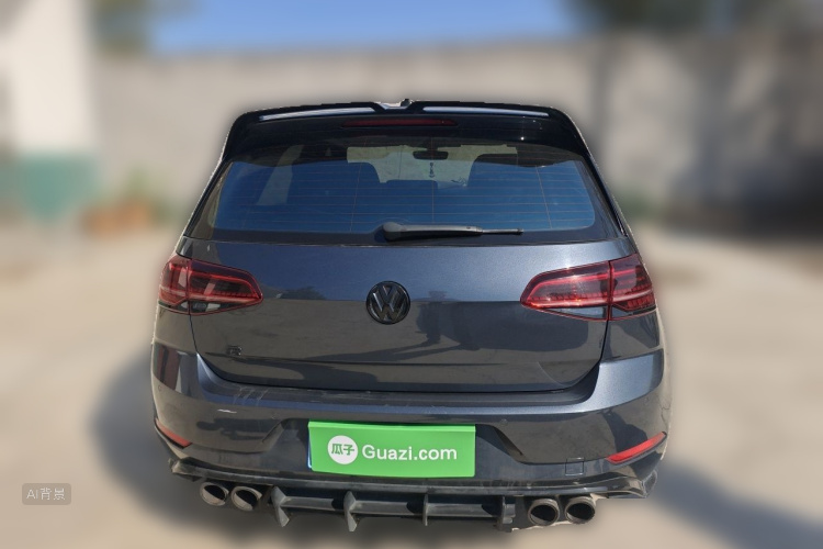 Volkswagen Golf 2020 car image #6