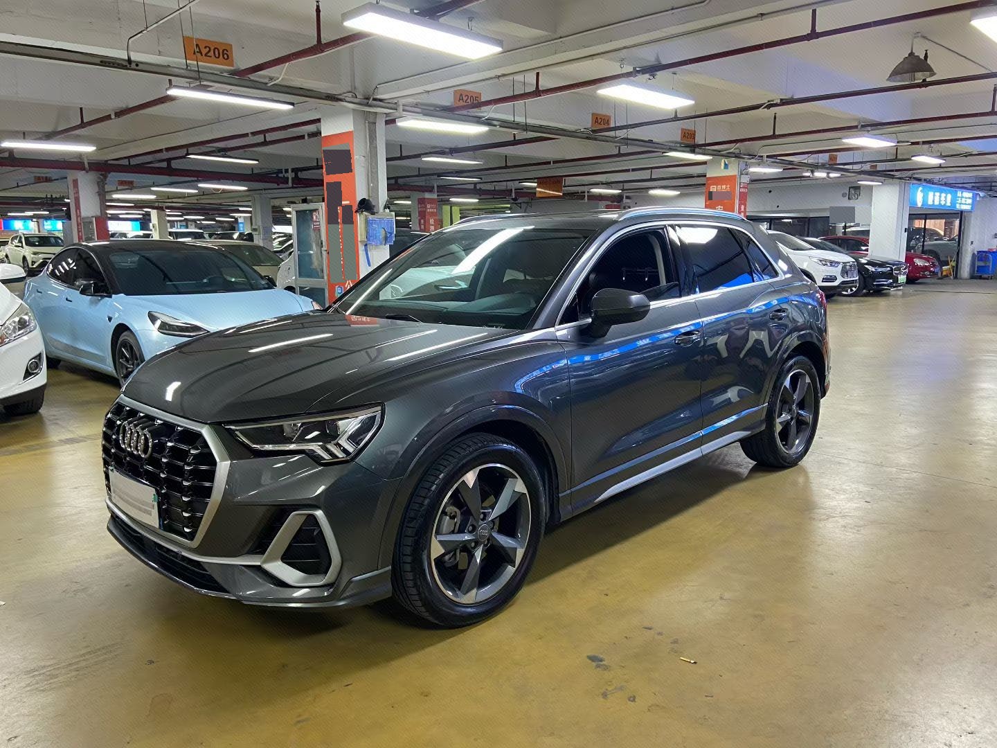 Audi Q3 2020 car image 