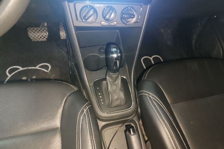 Volkswagen Polo 2018 #14 Volkswagen Polo 2018 car image #14