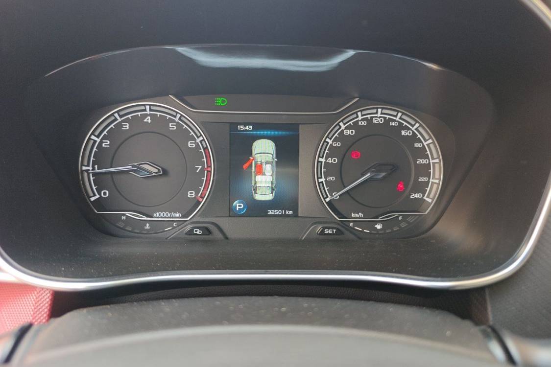 GEELY Binray 2021 #26 GEELY Binray 2021 صورة سيارة #26