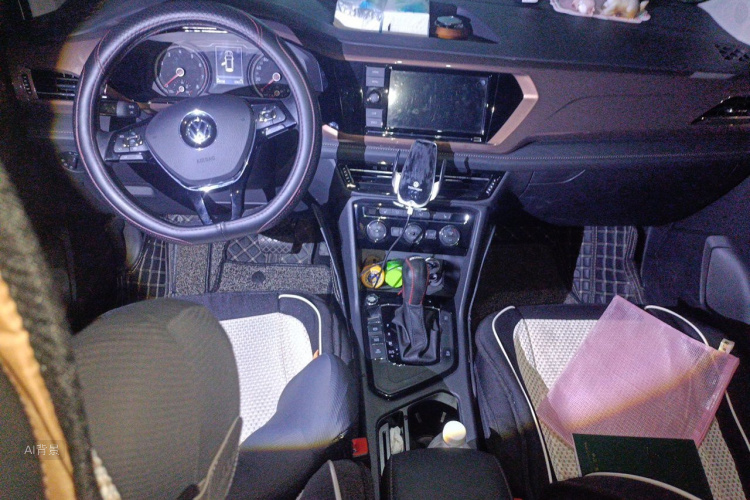 Volkswagen Tharu 2019 car image #11