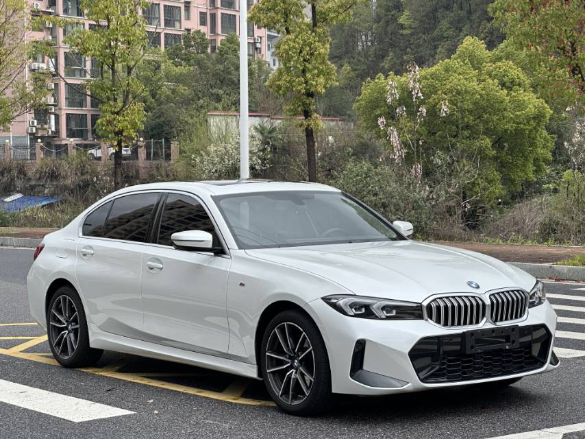 BMW 3 Series 2024 #5 BMW 3 Series 2024 car image #5