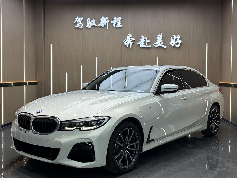 BMW 3 Series 2022 car image 