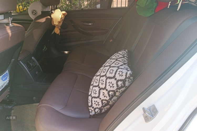 BMW 3 Series 2019 #19 BMW 3 Series 2019 car image #19