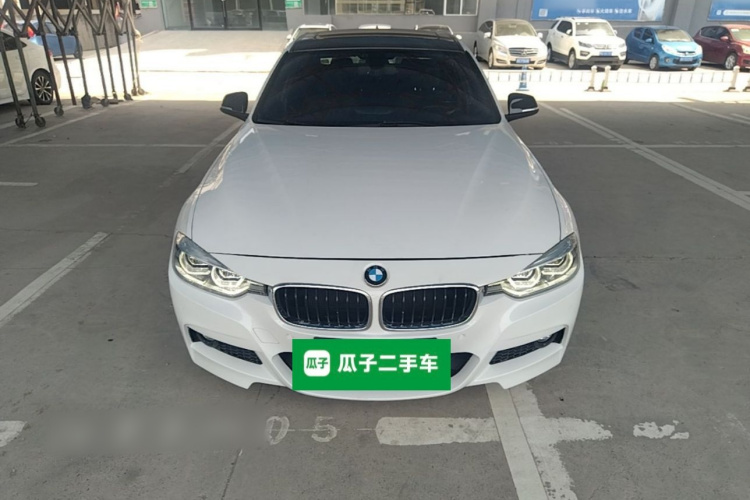 BMW 3 Series 2017 #3 BMW 3 Series 2017 car image #3