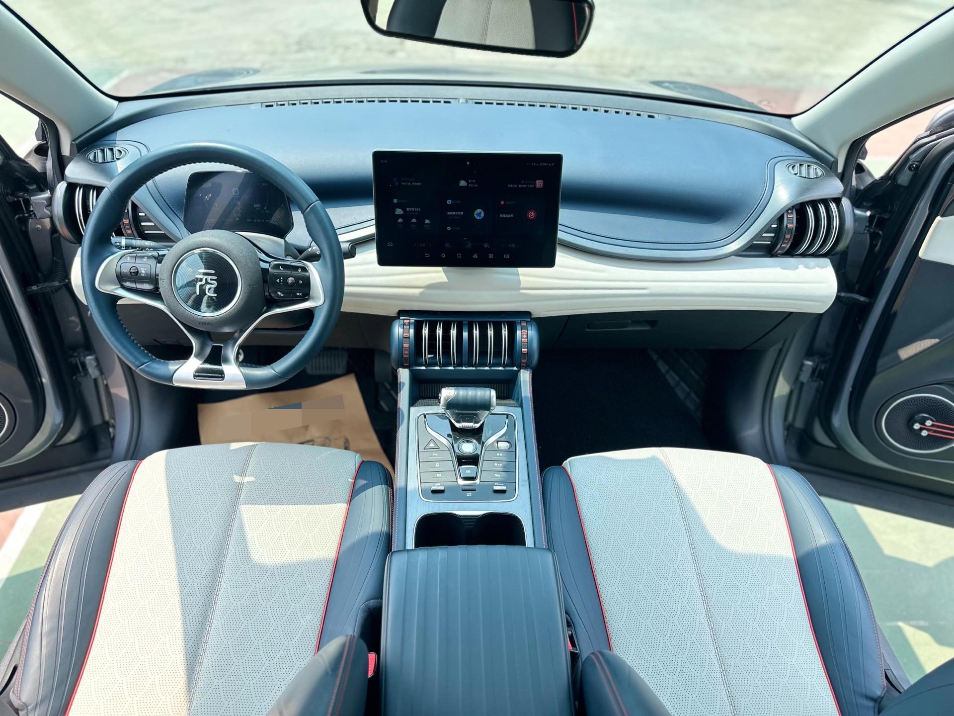 BYD Yuan Plus 2023 изображение автомобиля #8