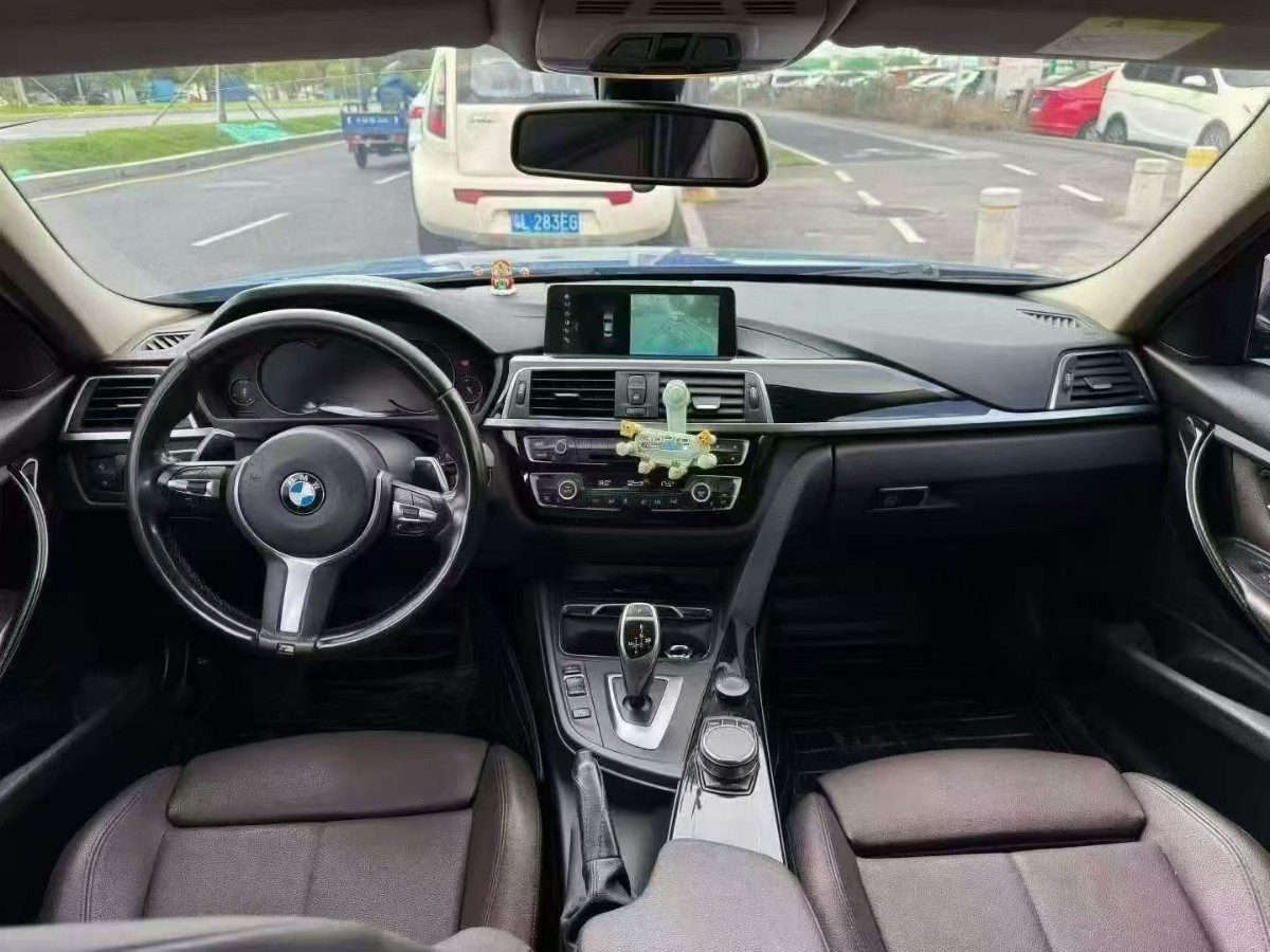 BMW 3 Series 2019 #9 BMW 3 Series 2019 car image #9