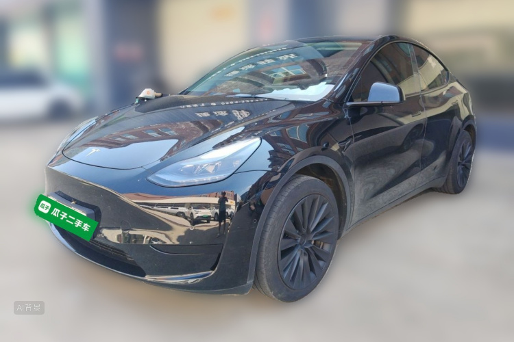 Tesla Model Y 2023 #2 Tesla Model Y 2023 car image #2