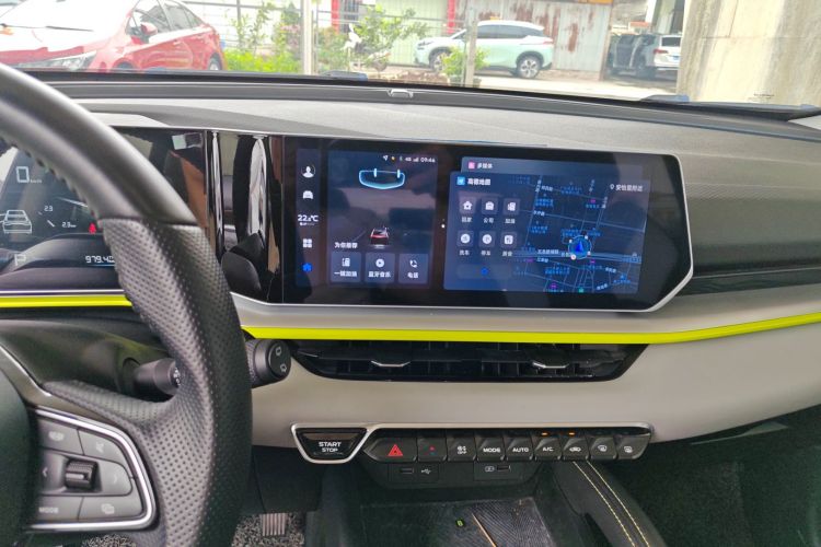 GEELY Coolray 2023 imagen de coche #17