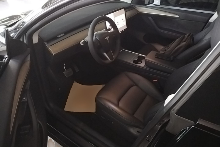 Tesla Model Y 2022 #16 Tesla Model Y 2022 immagine di auto #16