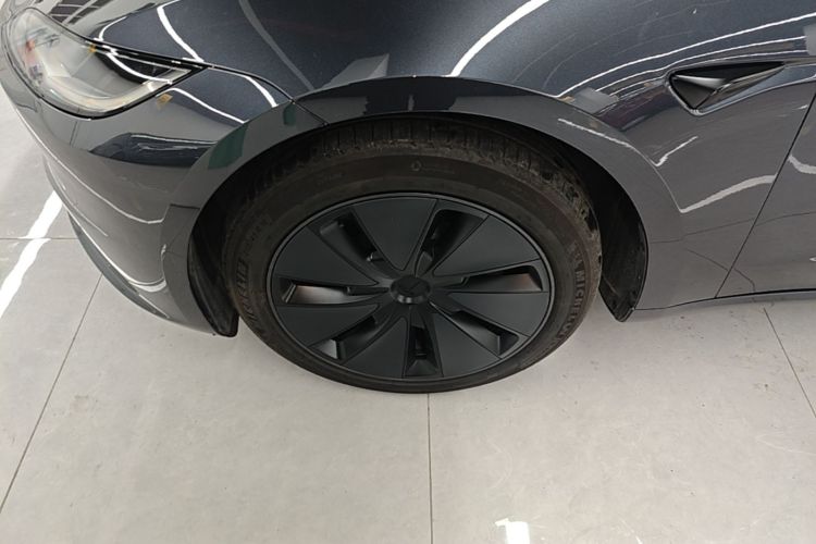 Tesla Model 3 2024 #9 Tesla Model 3 2024 car image #9