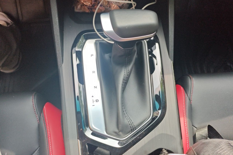 GEELY Emgrand S 2021 #18 GEELY Emgrand S 2021 image de voiture #18