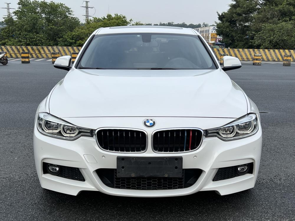 BMW 3 Series 2019 #2 BMW 3 Series 2019 car image #2