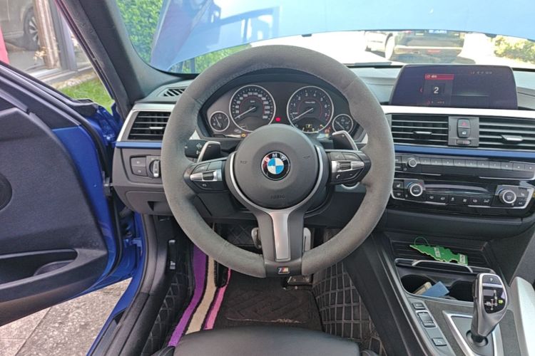 BMW 3 Series 2019 #11 BMW 3 Series 2019 car image #11