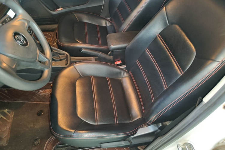 Volkswagen Santana 2018 car image #15