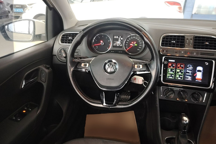 Volkswagen Polo 2018 #11 Volkswagen Polo 2018 car image #11