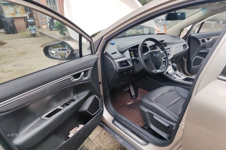 GEELY Emgrand GS 2017 car image #18