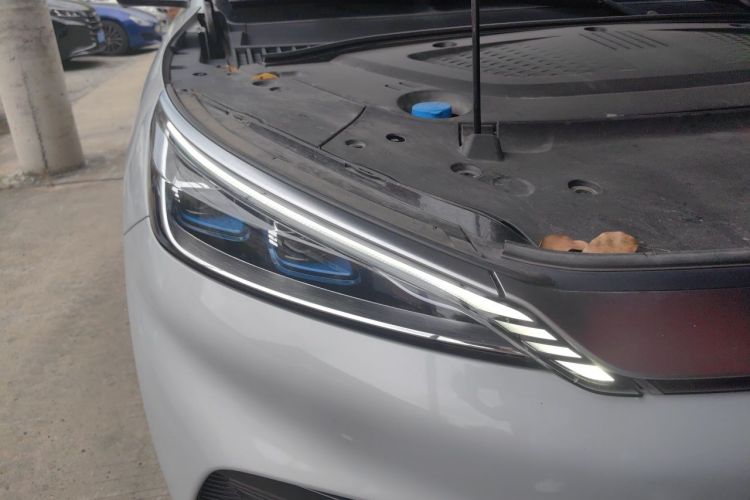 BYD Yuan Plus 2023 immagine di auto #22